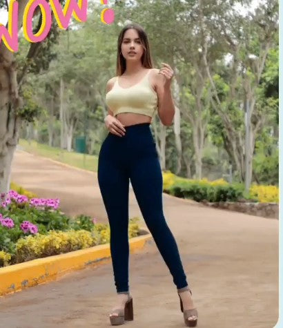 JEANS LEVANTA COLA PREMIUM